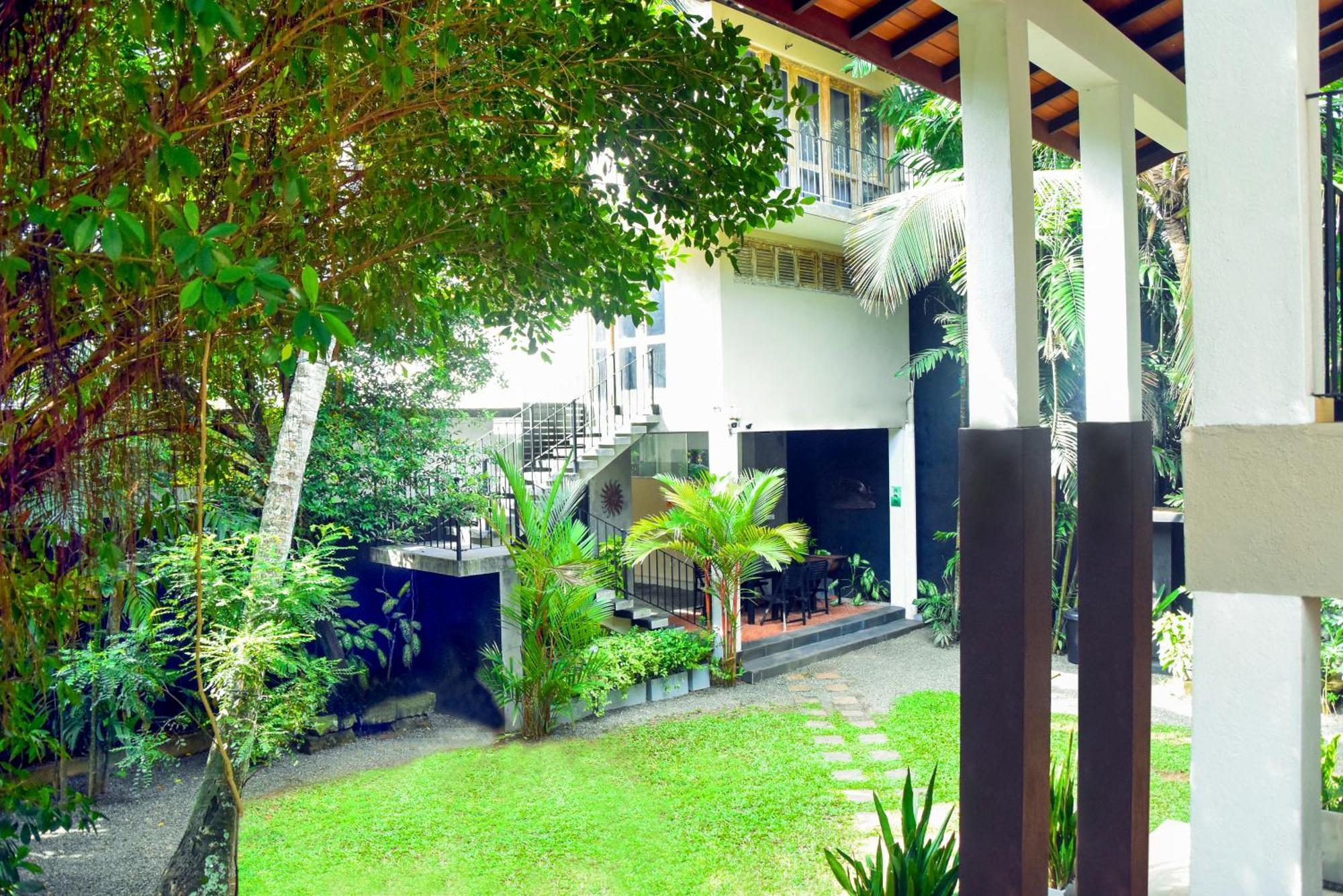 สิฐุ วิลลา ฮิกกาดูวา Villa ฮิกคาดูวา ภายนอก รูปภาพ